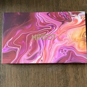 Hipdot Zion eyeshadow pallets